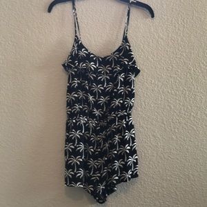 Black tropical romper